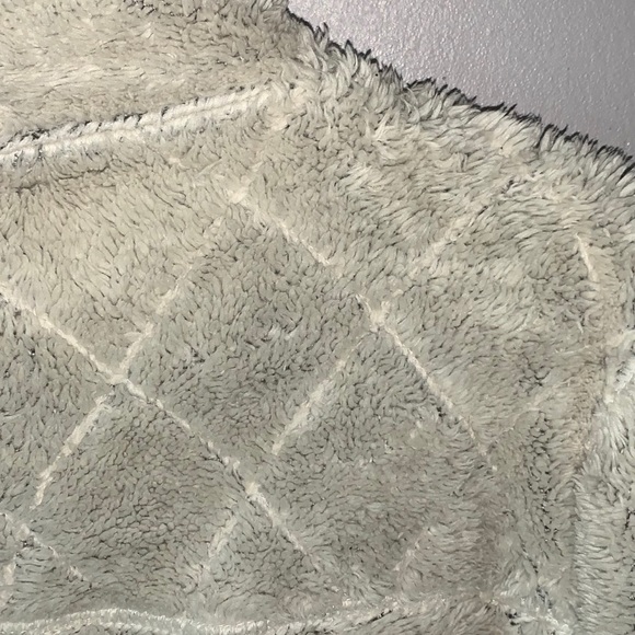 Fleece zip up - Picture 2 of 3